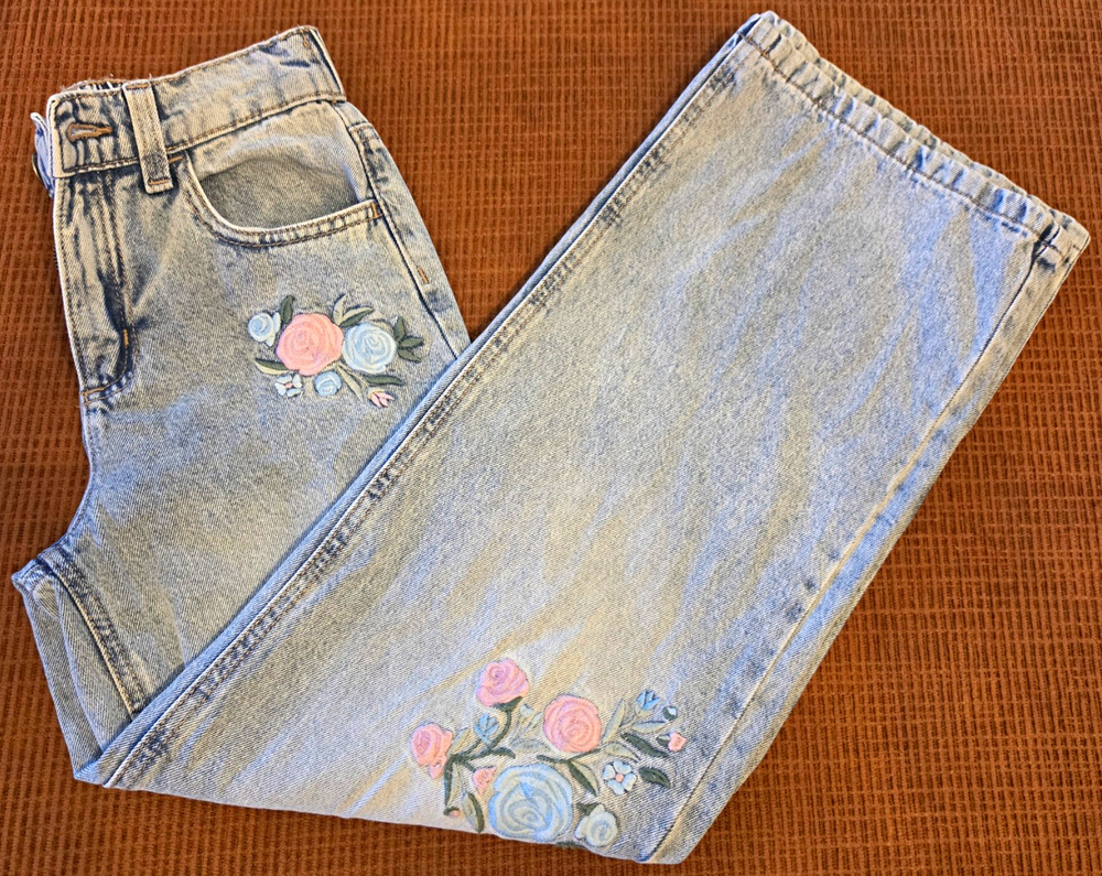 Justice Girls Size 10 Straight Jeans Light Wash Floral Embroidered Elastic Waist